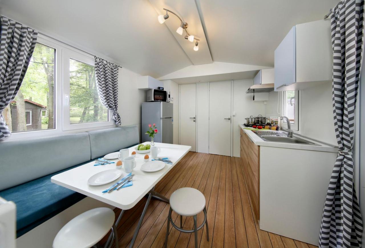 Knaus Campingpark Есен Екстериор снимка